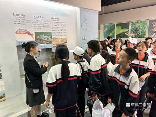 参观西大博物馆