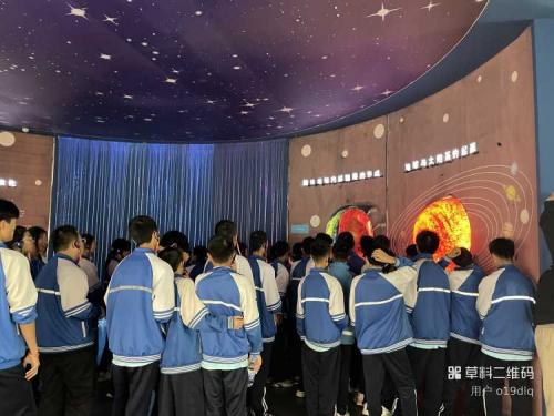 参观西大博物馆