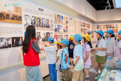 参观西大博物馆