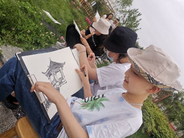 2021年春季速写班写生掠影